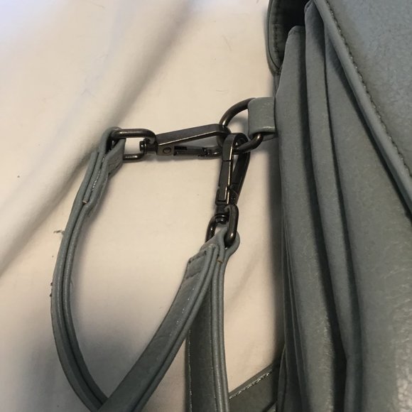 S-Q Vegan Leather Crossbody Bag with Wristlet Strap - Picture 9 of 10